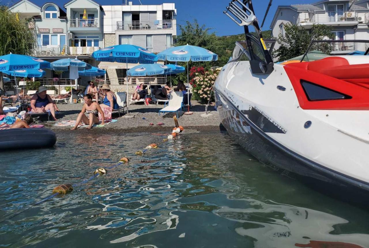Vila Ineks Ohrid Hotel Bagian luar foto