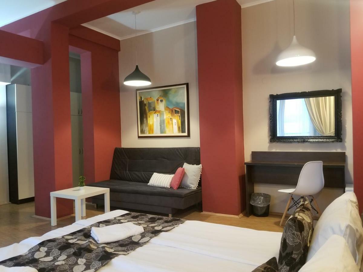 Vila Ineks Ohrid Hotel Bagian luar foto