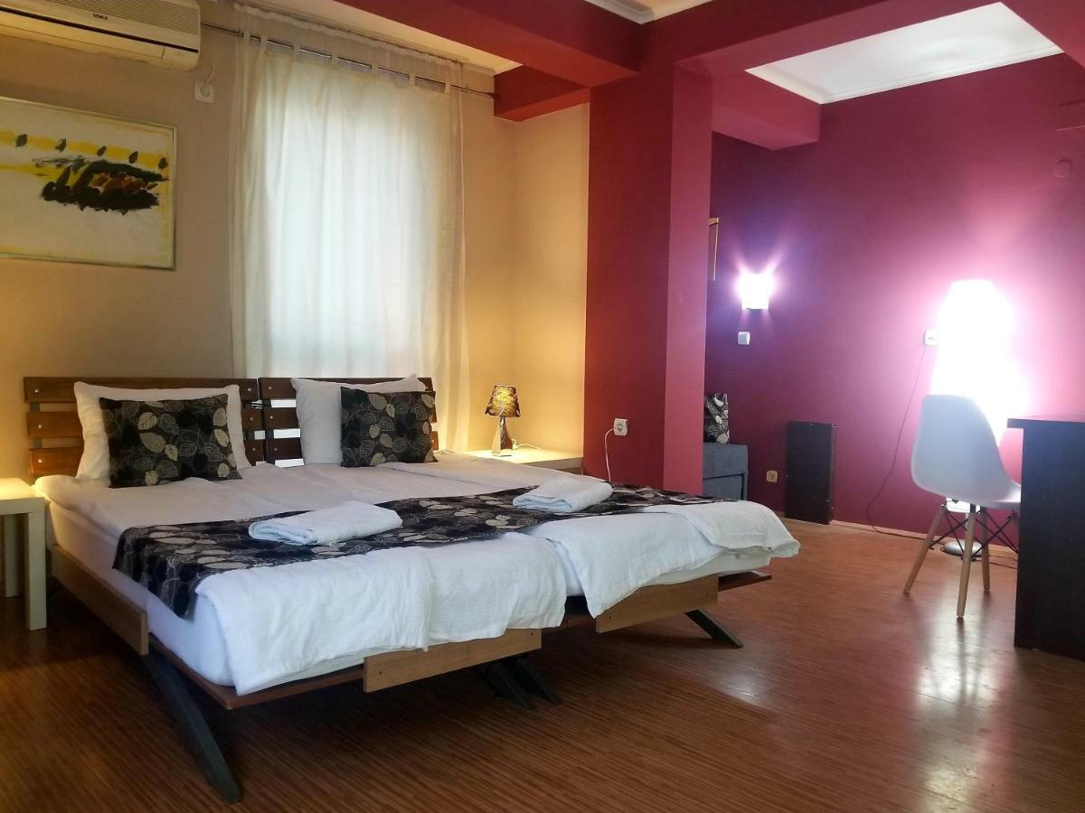 Vila Ineks Ohrid Hotel Bagian luar foto