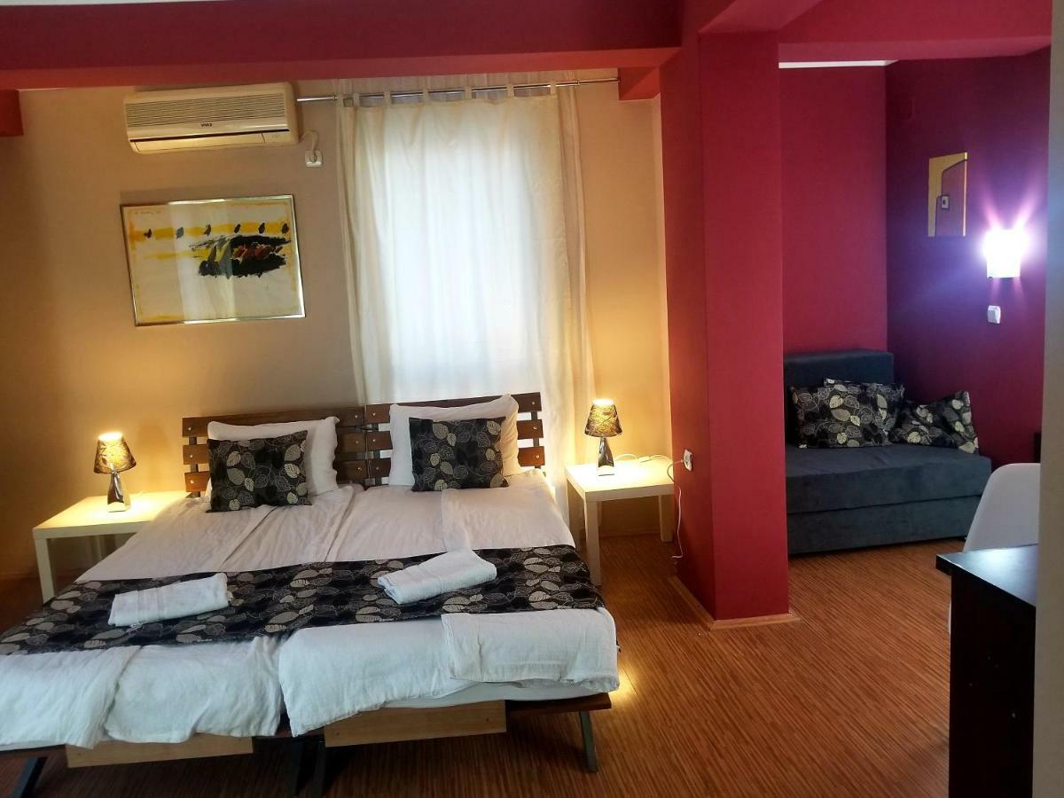 Vila Ineks Ohrid Hotel Bagian luar foto