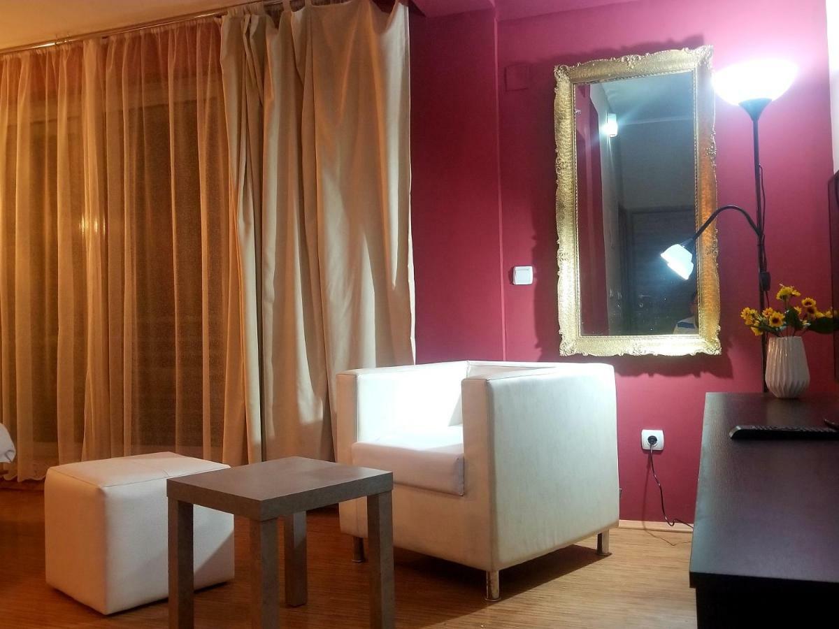 Vila Ineks Ohrid Hotel Bagian luar foto