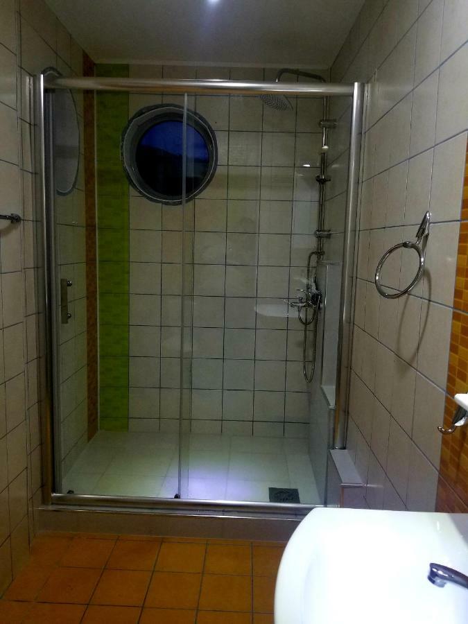 Vila Ineks Ohrid Hotel Bagian luar foto